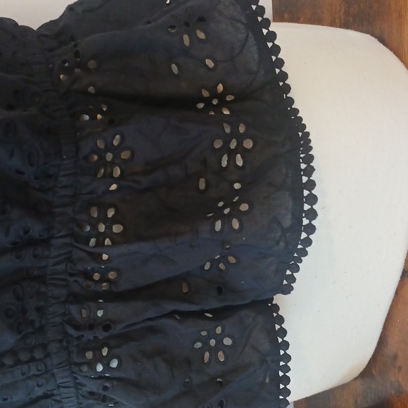 Black Eyelit Daisy Embroidery Halter Peplum Top Sz Xl - Picture 3 of 11